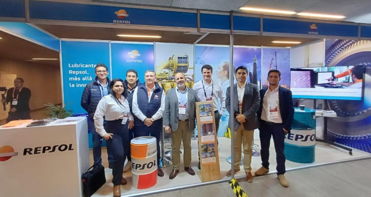 A equipa da Repsol em Lima