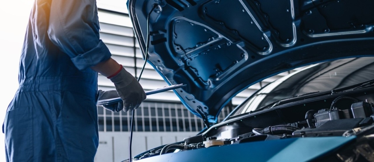 Cada cuanto cambiar el aceite del coche o moto