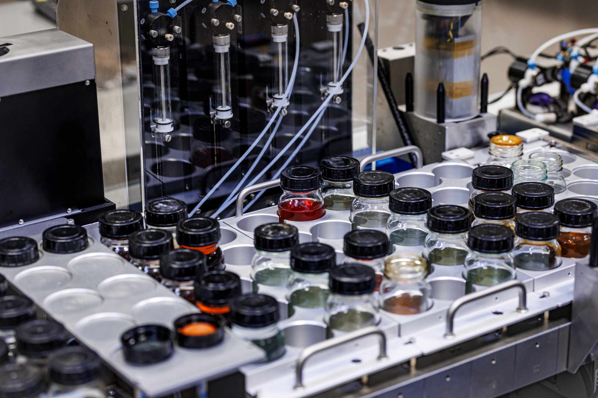 All about the additives in engine lubricants